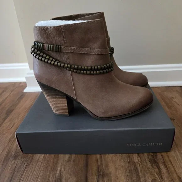 Vince Camuto Women's Ankle Bootie - VO-HALLA - Smoke Taupe Size 9.5M - NWT - Picture 2 of 7